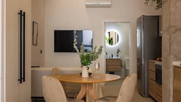 Apartamento Deluxe, no fumadores | Interior