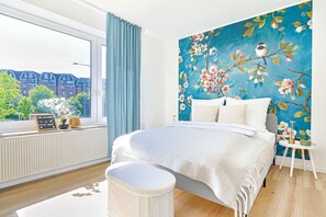 Bügeleisen/Bügelbrett, WLAN, Bettwäsche