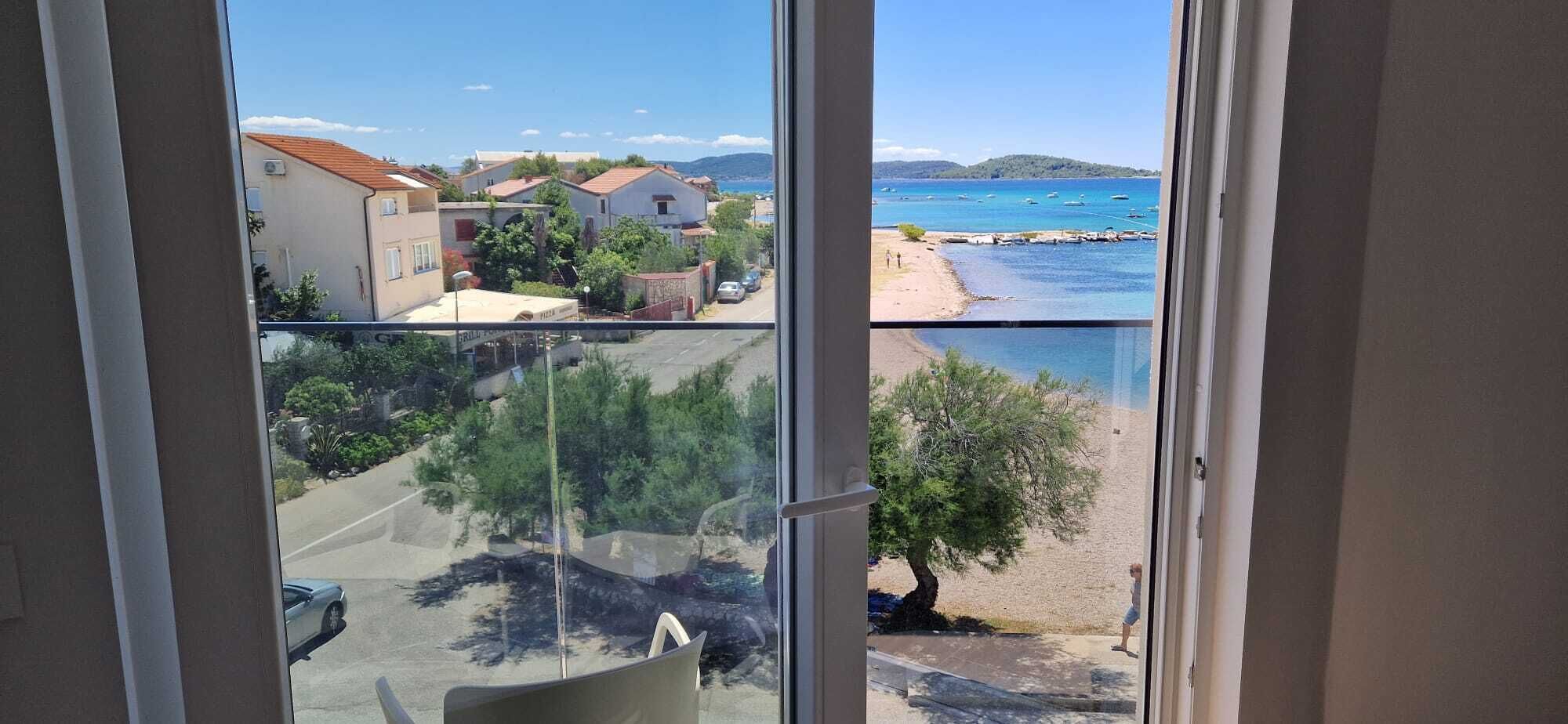 Comfort appartement, 2 slaapkamers, balkon, uitzicht op zee | Een kluis op de kamer, gratis wifi