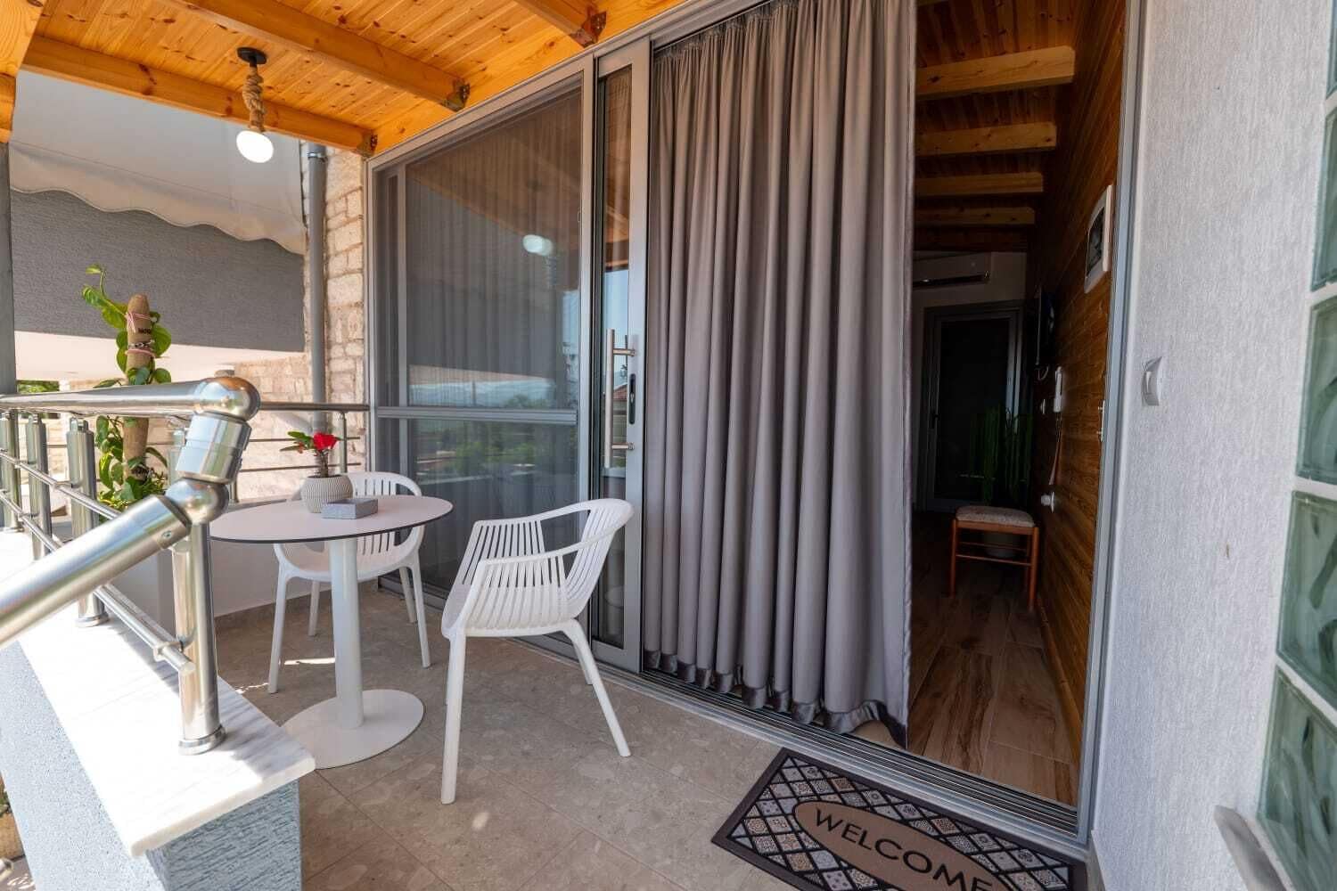 Panoramic Suite | Balcony