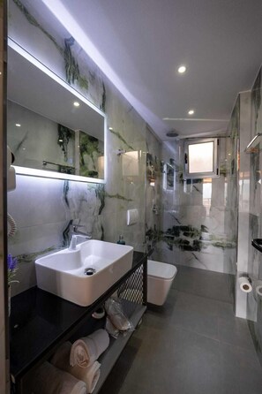 Bathroom - Villa Hasani 24 (Sarande)