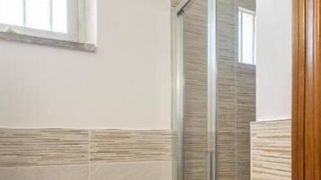 Free toiletries, hair dryer, bidet, towels