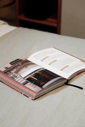 Miscellaneous - Chic Studio Near Champs-Élysées & Eiffel Tower (Paris)