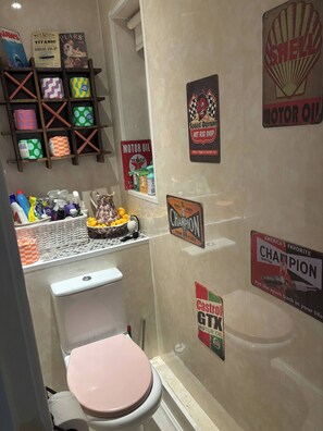 ห้องพัก, 1 ห้องนอน, สูบบุหรี่ได้ | ห้องน้ำ