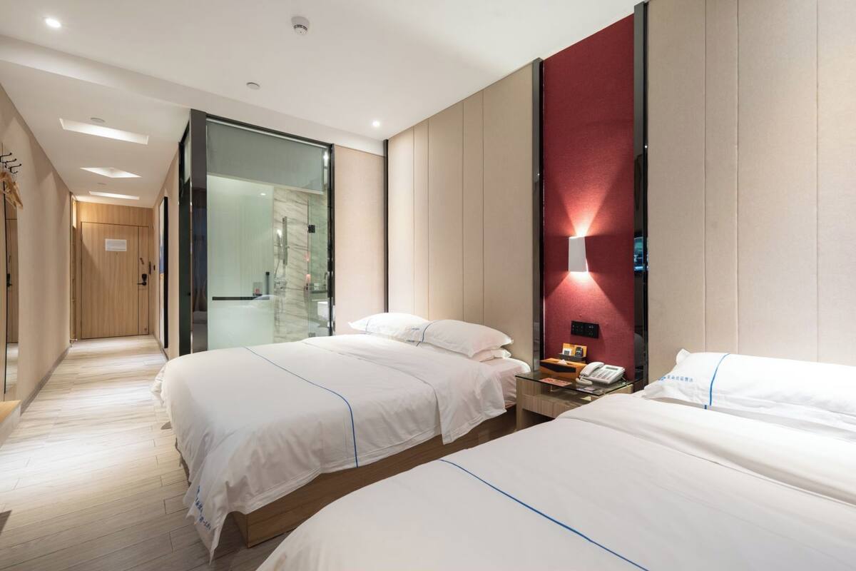 Family Twin Room, City View