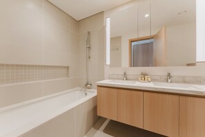 Exclusive Apartment, Non Smoking | Bathroom - PVH - Refined 2BR - Island Park 2 (Dubai)