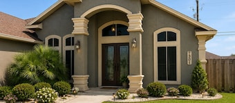 Spacious 4BR Retreat | Sleeps 8 • 2 Kings + 2 Queens