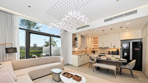 Unclassified image, 1 of 49, button - Bloomfields Luxurious 3br in Arabian Ran (Dubai)