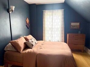 Room - Charming Portland Area Home - Pet Friendly, Fenced Yard, EV + Parking (Westbrook)