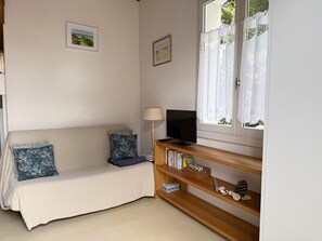 TV - Cozy house, pets allowed - 4 guests (Barbâtre)