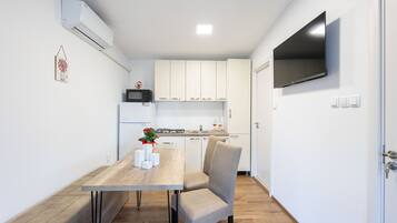House, Smoking | 2 bedrooms