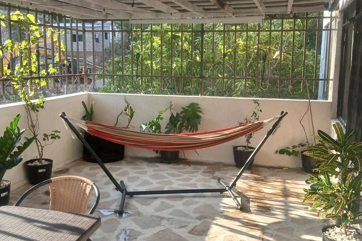 Dortoir Partagé, 2 chambres, balcon, vue montagne | Balcon