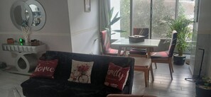 غرفة المعيشة