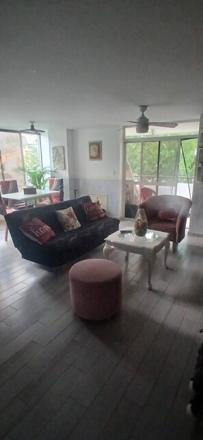 Shared Dormitory, 2 Bedrooms, Balcony, Mountain View | Living room