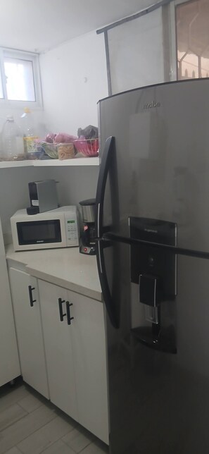 Gemeinsamer Schlafsaal, 2 Schlafzimmer, Balkon, Bergblick | Eigene Küche