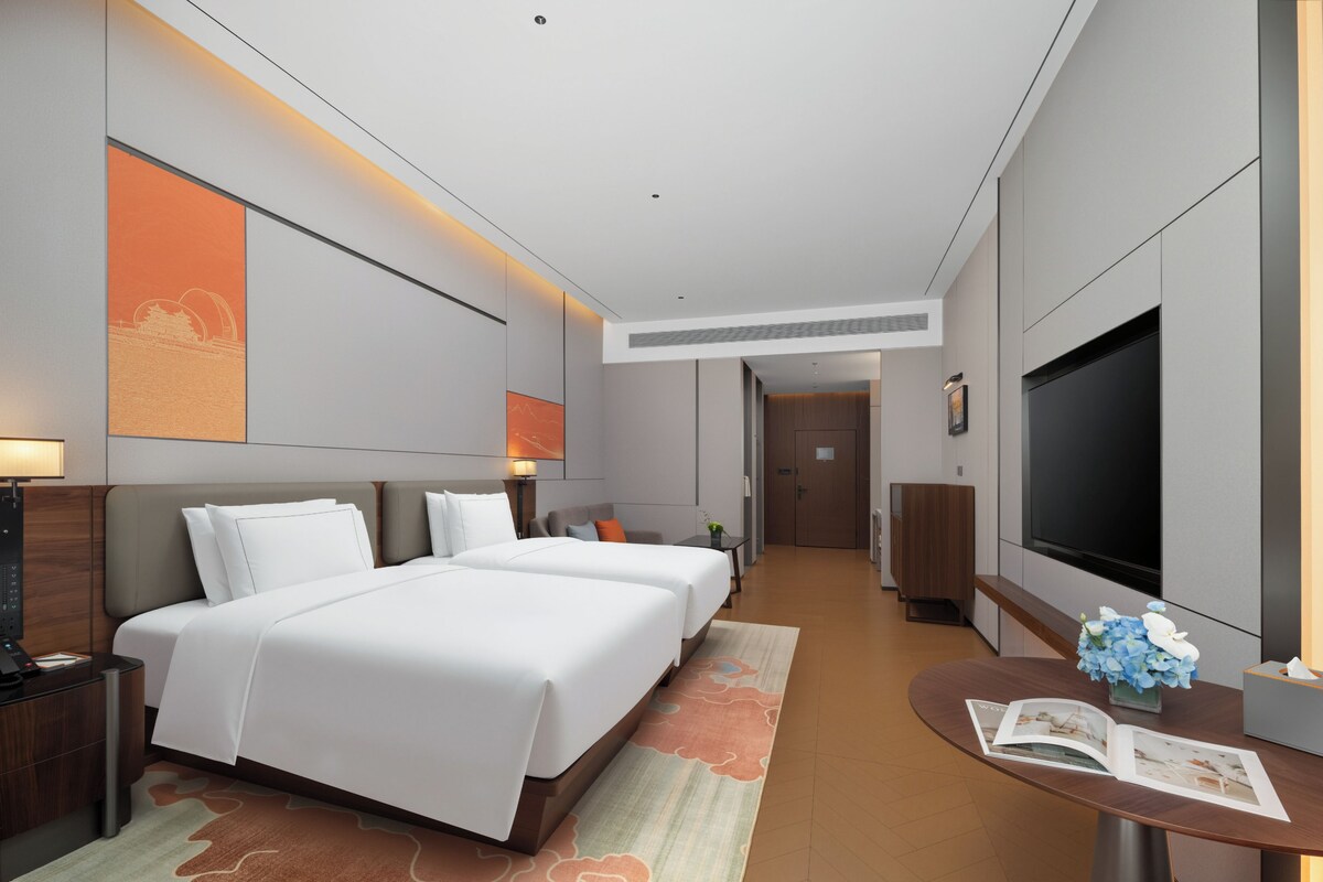 Deluxe-Zweibettzimmer, Hügelblick