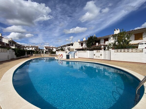 Imagen sin descripción, 1 de 15, botón