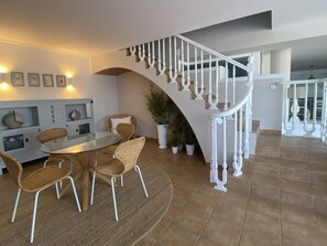 Dining - Seafront apartment with views - NOR guests (La Mora)