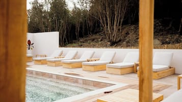 Piscina stagionale all'aperto