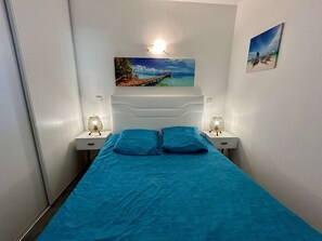 2 bedrooms - Bright apartment with sea view - 4 guests (Cap d'Agde)