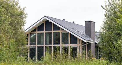 Villa With Heated Pool, Sauna