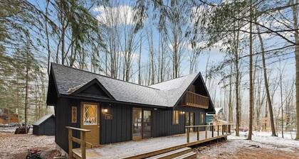 SchussHaven – Cozy Pines Retreat at Schuss Mountain