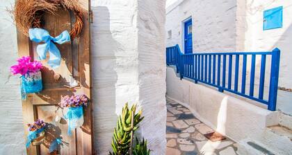 Apartment 'The Balcony Of Bougainvillea' with Sea View, Wi-Fi and Air Conditioning