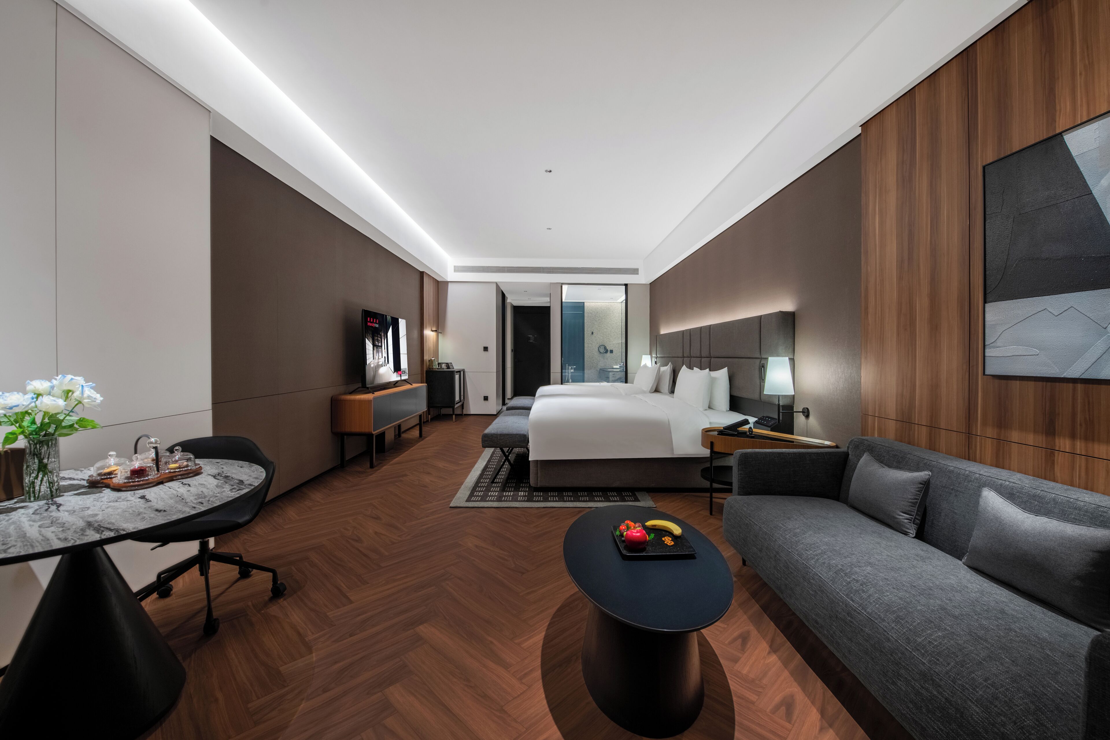 Deluxe Triple Room, City View