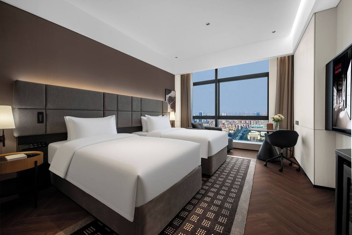 Basic Single Room, City View