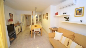 TV - PLAYASOL FIRST LINE (Benicàssim)