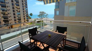Outdoor dining - PLAYASOL FIRST LINE (Benicàssim)