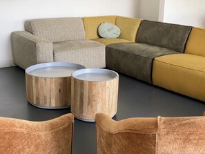 House | Living room - Luxury Villa With Sauna for 12 (Den Burg)