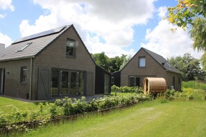 Exterior - Coastal Home With Sauna for 6 (Sint Maarten)