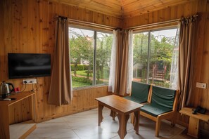 Chambre Confort | Coin séjour