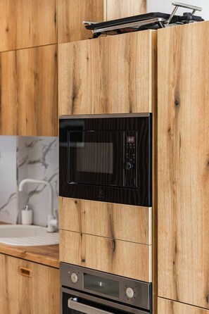 Private kitchen - The Butterfly Apartment | Seafront & Amazing Views by PikHost (Shëngjin)