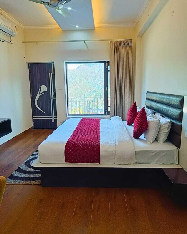 Deluxe Room, Mountain View