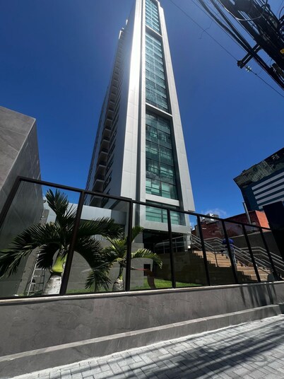 Cozy 1-bedroom apartment with AC in superb Recife location