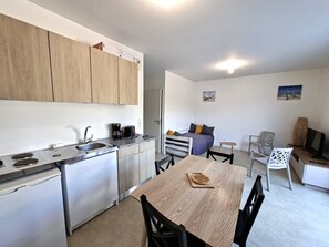 Interior - The "Le Cosy" Apartment – Shared Pool (La Tranche-sur-Mer)