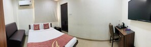 Deluxe Double Room, City View