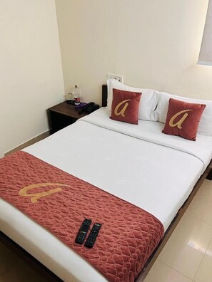 Deluxe Double Room, City View | Free WiFi