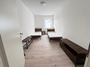 Room - Vrbo Property (Groß Kreutz (Havel))