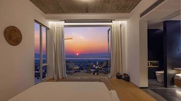 Chambre Double Supérieure, vue partielle sur le lac | Vue de la chambre