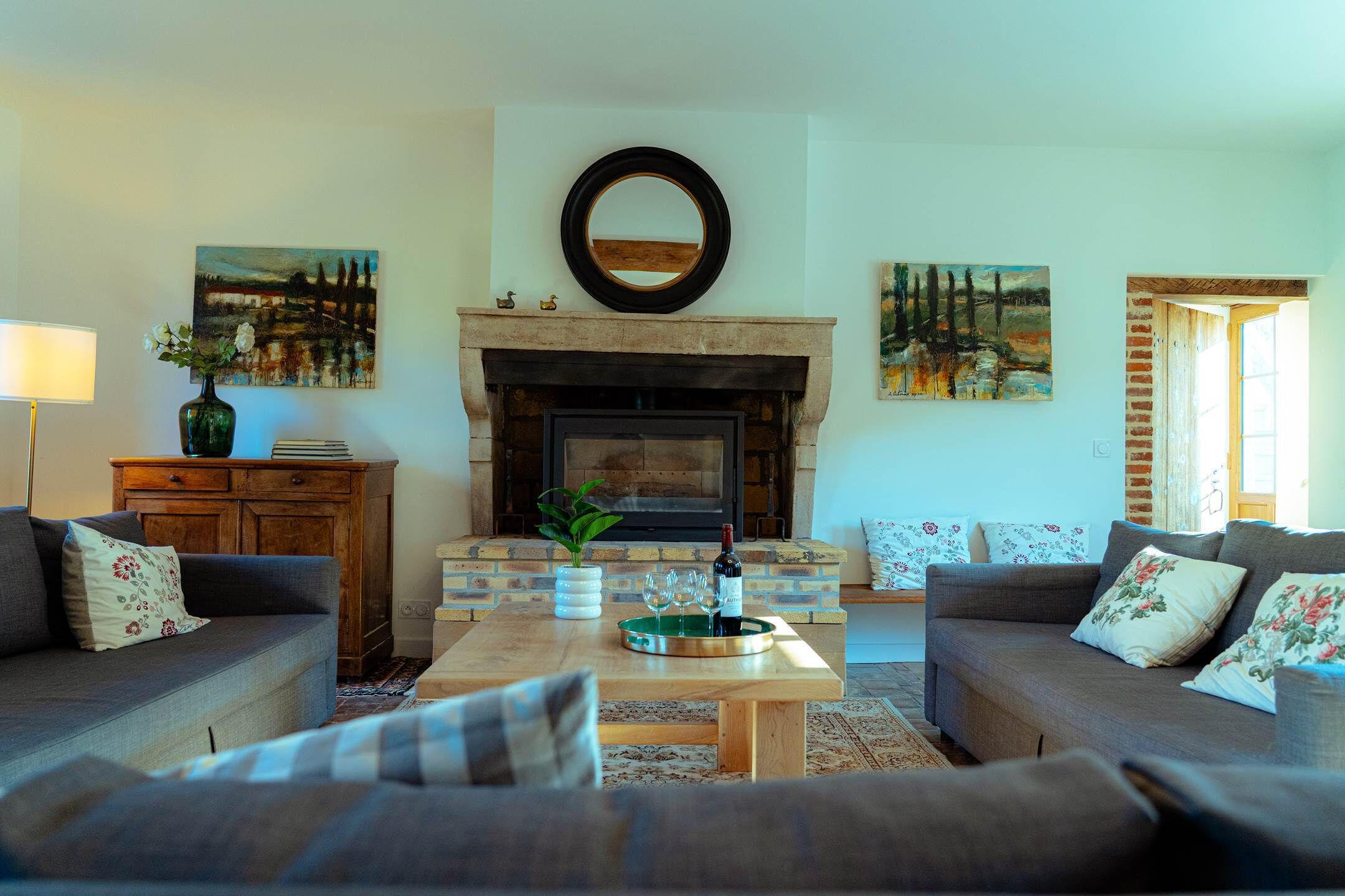 salon-convivial-gite