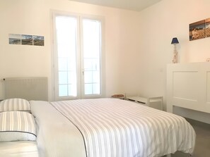 Iron/ironing board, WiFi - Maison des Salicornes – 600m from the beach (La Tranche-sur-Mer)