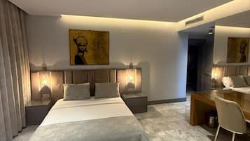 Deluxe Double Room, Garden View