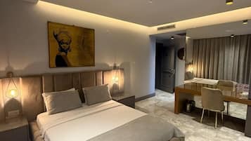 Deluxe Double Room, Garden View