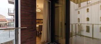 Nest Inn Jasmine Apartment