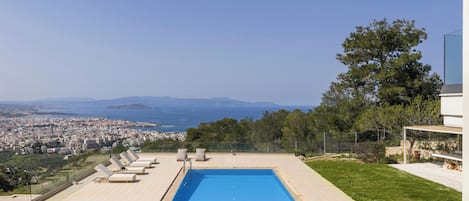 Superior Villa, Sea View | Pool