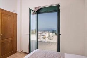 Superior Villa, Sea View | In-room safe, blackout drapes, free cribs/infant beds, free WiFi - Lithea Seaview Villa & Estate (Chania)