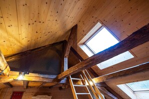 Interior - Atipyque house in the heart of the Bauges mountains (Le Châtelard)